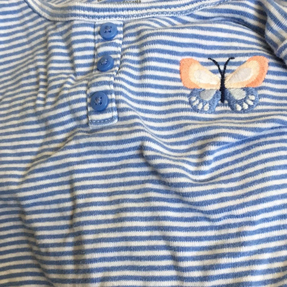 Carter’s Long-sleeved Embroidered Tee (4T)